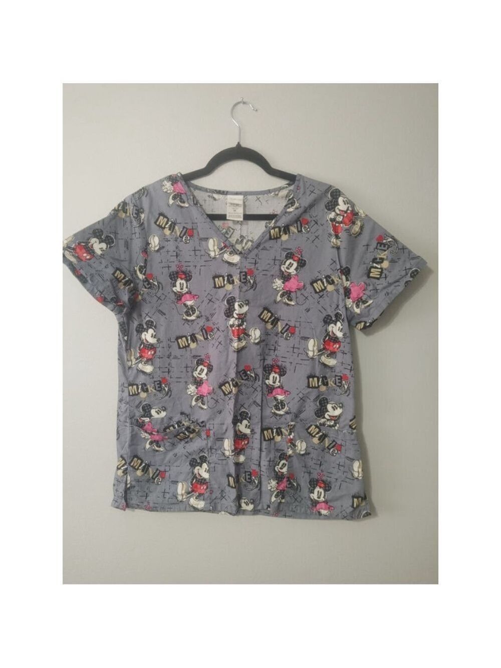 Women's Disney Mickey & Minnie Mouse Love Scrub Top Size M Gray